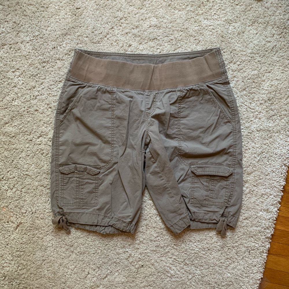 Duo Maternity Cargo Shorts
